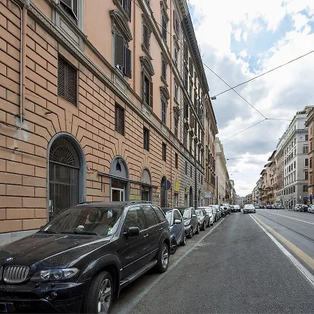 Napoleone Holiday Appartement Rome